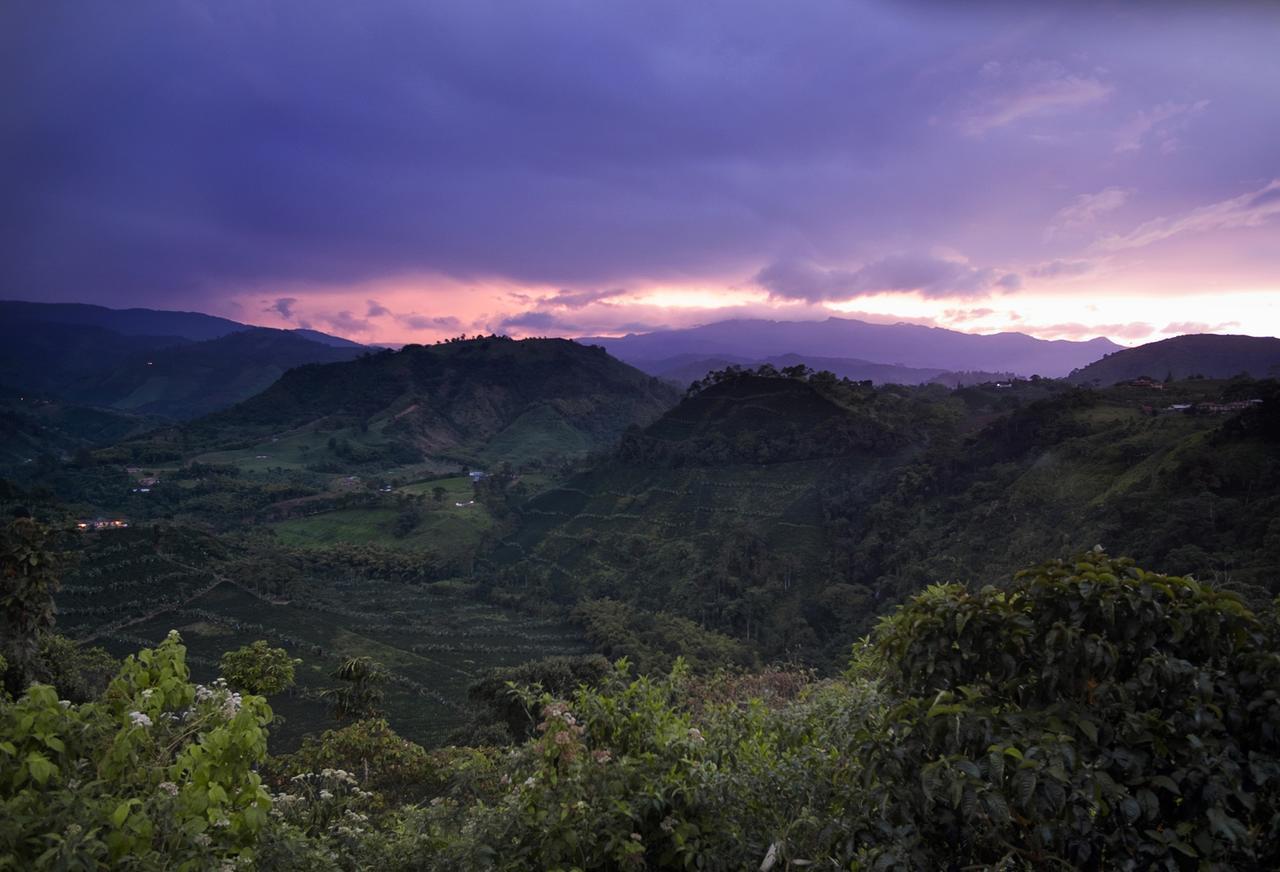 Finca Campestre Villa Del Campo ซานตาโรซา เดกาบัล ภายนอก รูปภาพ